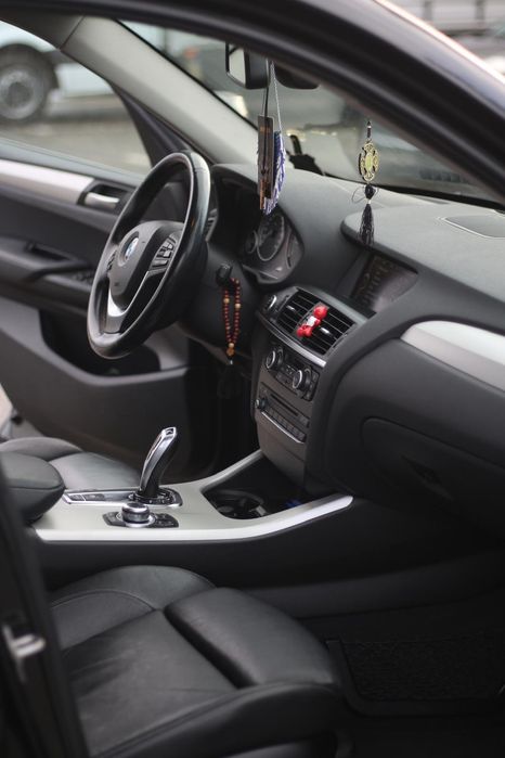 BMW X3 2011 — imagine 4