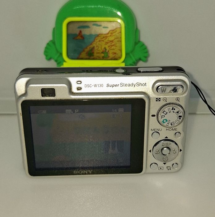 Sony Cyber-shot DSC-W130 компактен дигитален фотоапарат