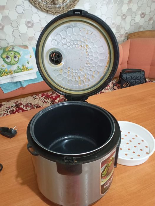 Продам мультиварку