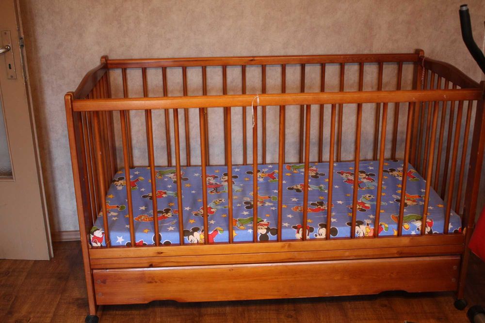 Бебешко легло с матрак