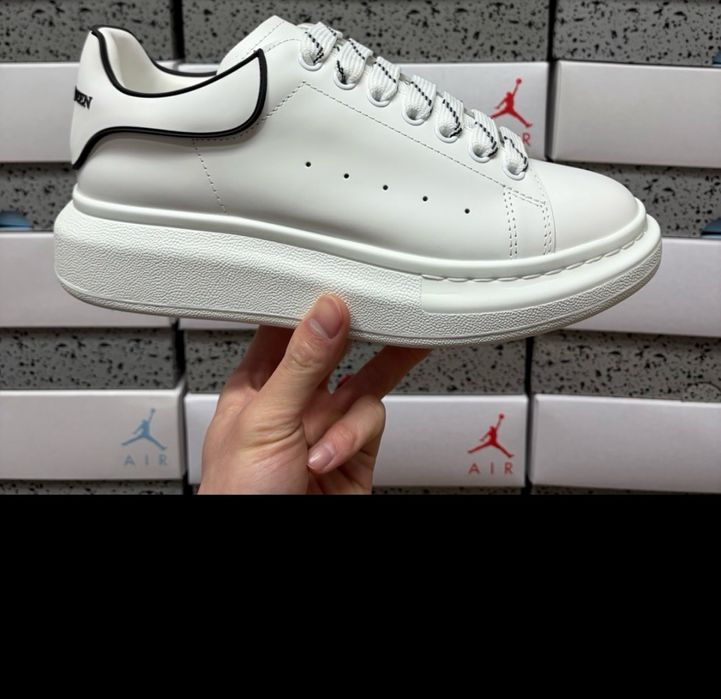 Adidasi model Nou AlexanderMcQueen calitate Lux Lux