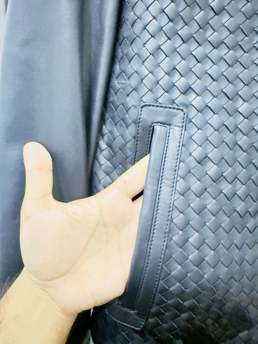 Кожанная куртка из натуральной кожы,плетёная часть ручная работа