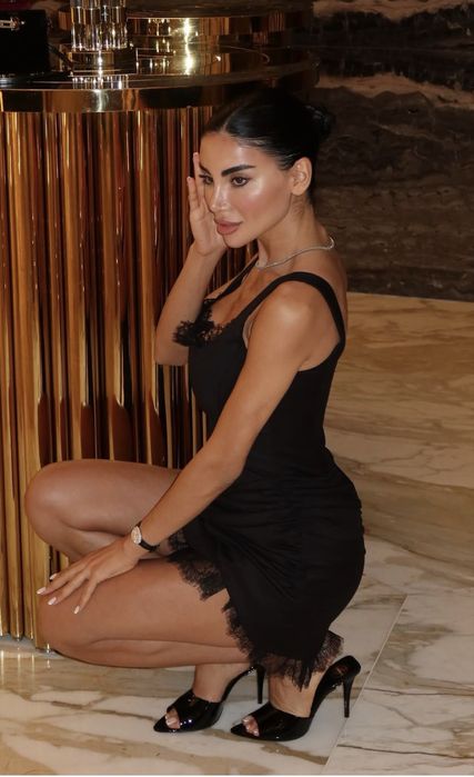 Cliche черна рокля с дантела