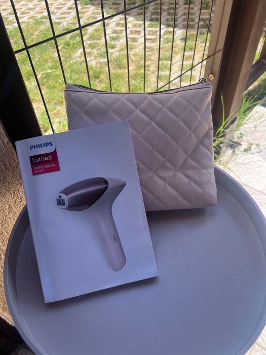 Фотоепилатор Philips Lumea