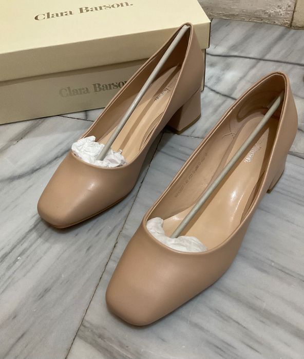 Елегантни обувки Clara Barson