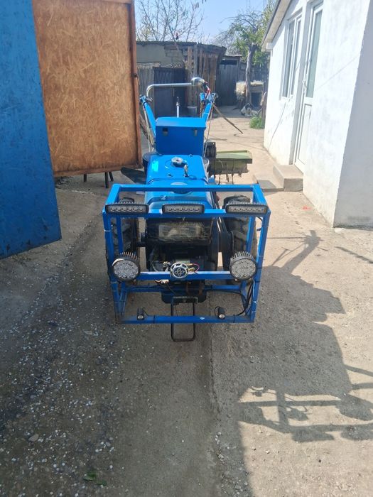 De vanzare Motocultor