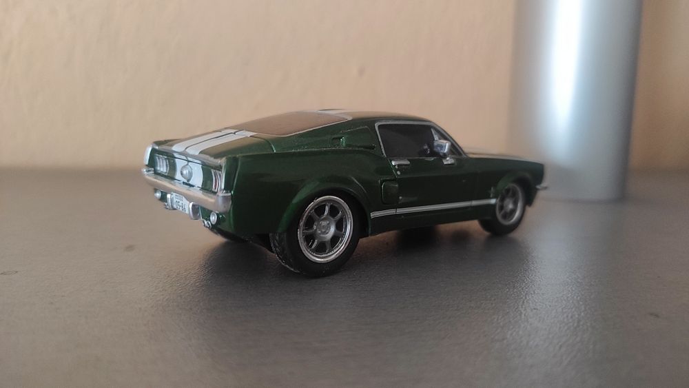 Метални модели 1:43 и 1:32