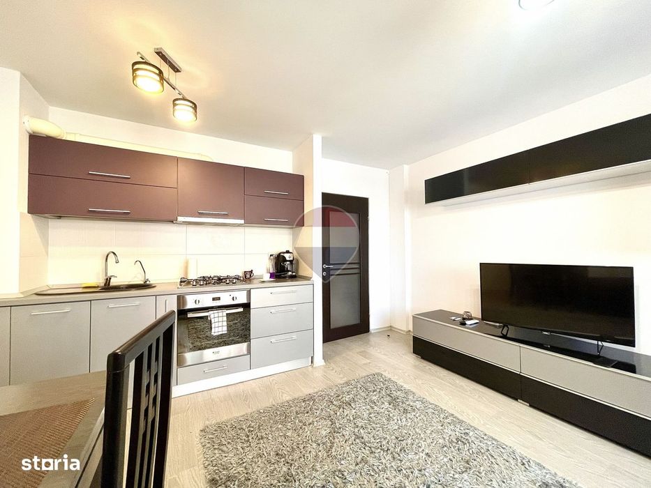 Apartament cu 2 camere de închiriat — fotografia 3