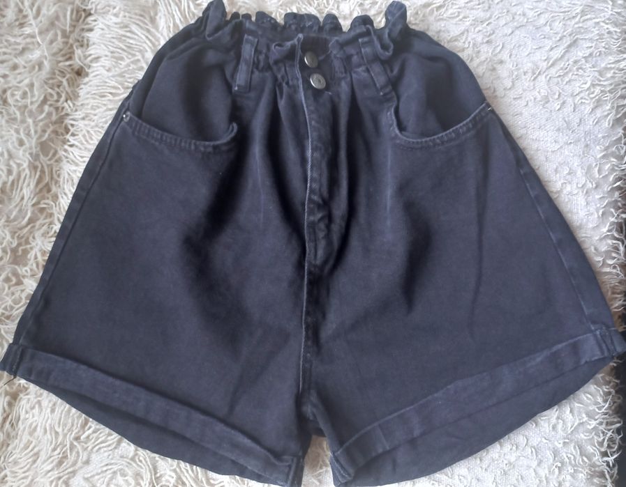 Дамски къси панталони