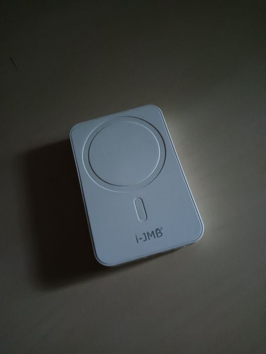 Încărcător/baterie externa wireless