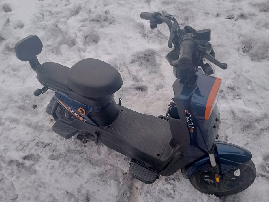 Продам новый танк