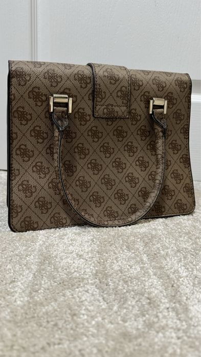 GUESS Дамска чанта