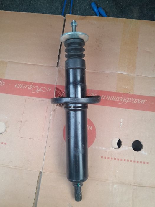 Стоика омортизатор