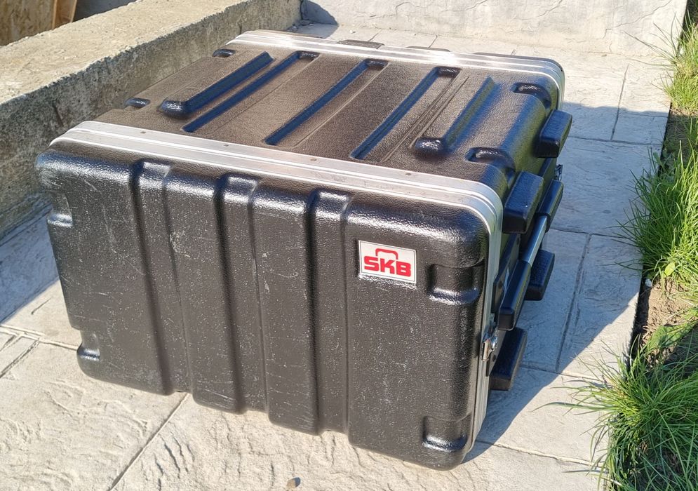 Statie cu mixer peavey xrd680 plus