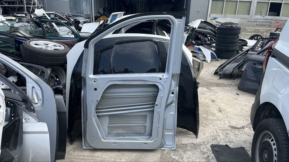 2 броя предна лява и п. д. врата Mercedes Vito Viano W447 (2014-2016)