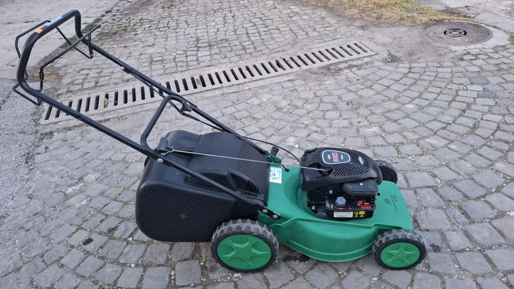 Самоходна косачка