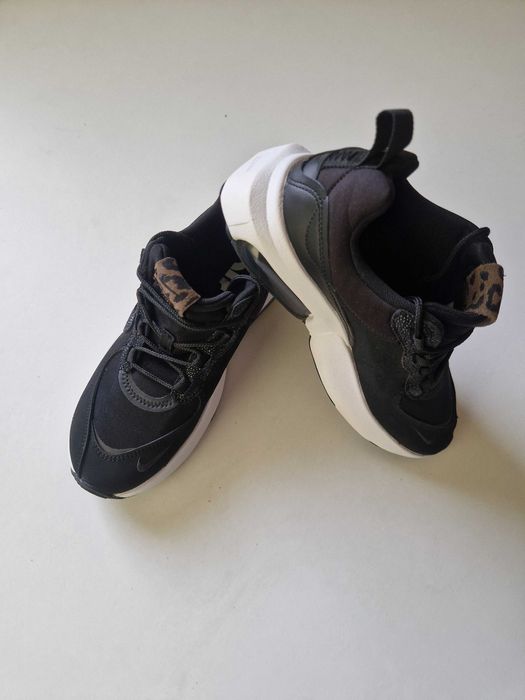 Nike AIR MAX VERONA оригинални маратонки