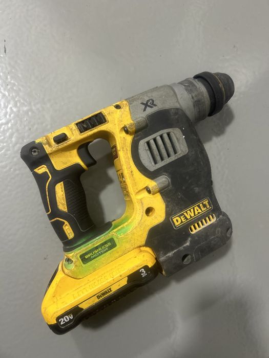 Dewaltt перфоратор