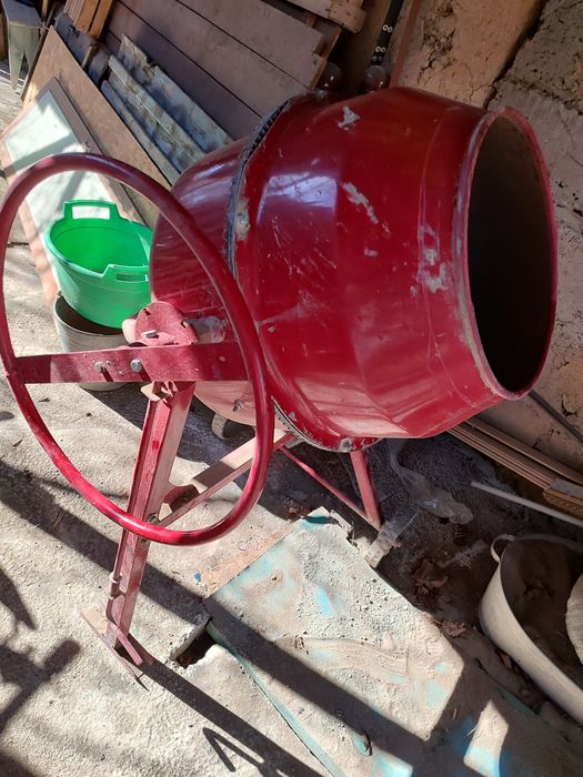 Бетономашалка Алтеко