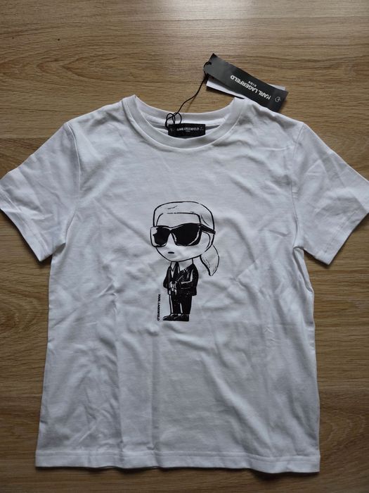 Karl Lagerfeld нова блузка