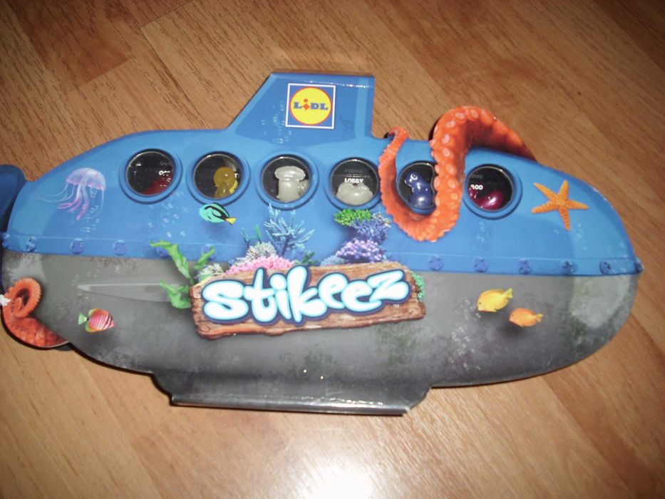 Игра в кутия Stikeez (Стикита) промо цена за 1 игра.