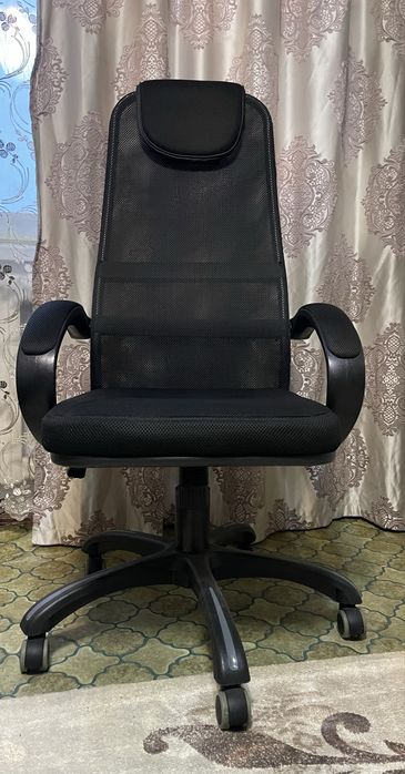 Продам офисное кресло