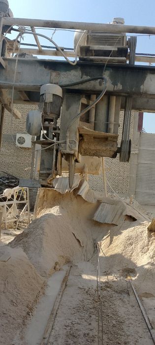 Kran kazlovoy.  Marmar uchun