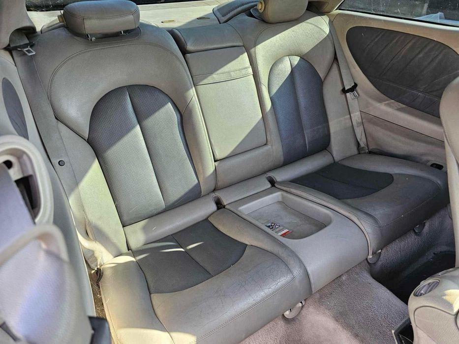 Mercedes-Benz CLK270 НА ЧАСТИ