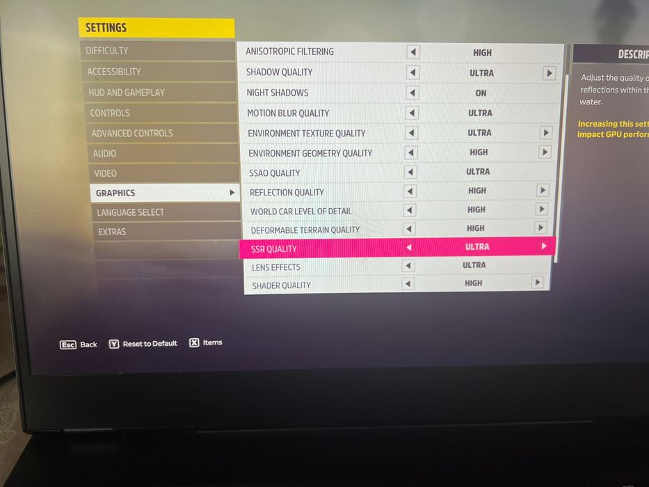 Laptop Gaming GE66 cu I7-10750h + RTX 2080 Super Max-Q + 32 Gb RAM