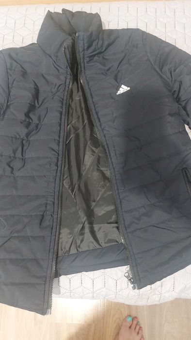 Яке юношеско Adidas размер М