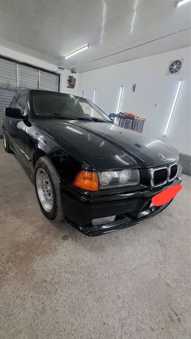 BMW E36 Sotiladi