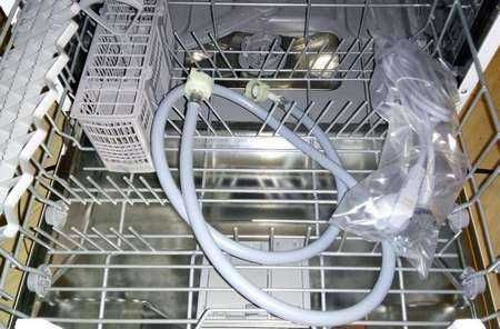 Установка посудомоечных машин