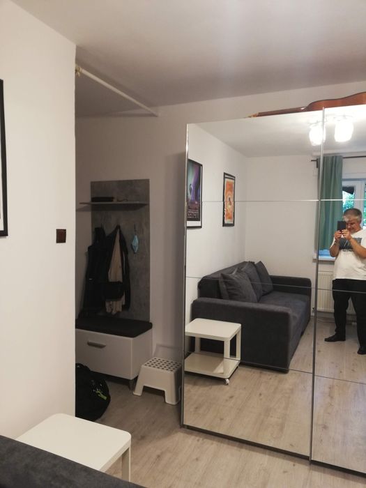 Închiriez garsoniera Rond Alba Iulia Sector 3 București  -  350 euro