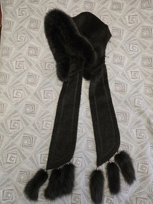 Женское пальто со съемным капюшоном