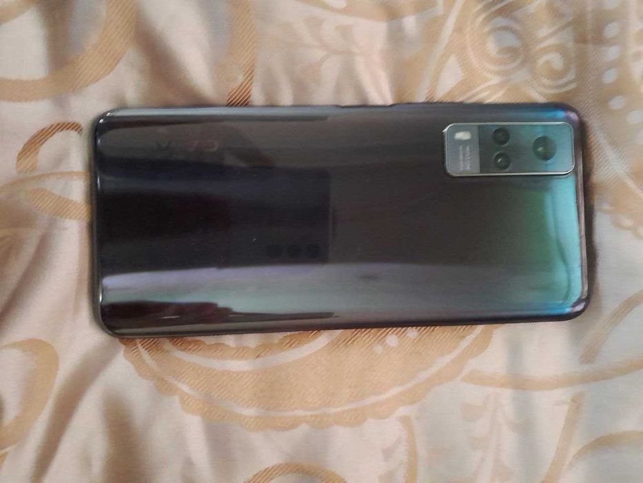 Vivo y31 4 /64 tezda sotiladi