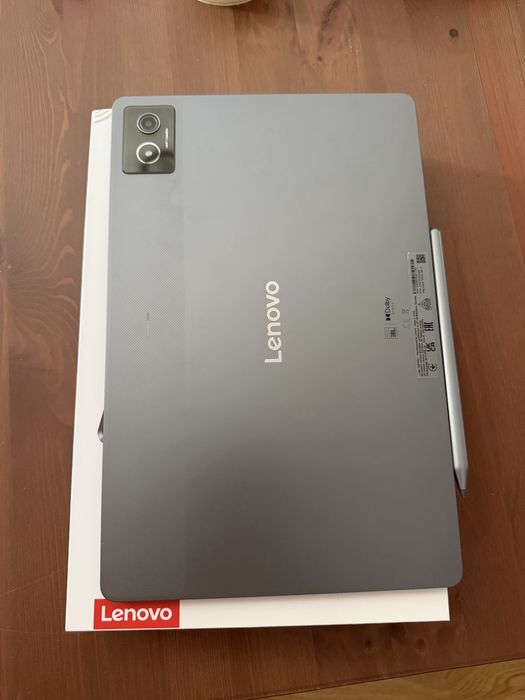 Tableta lenovo tab pro