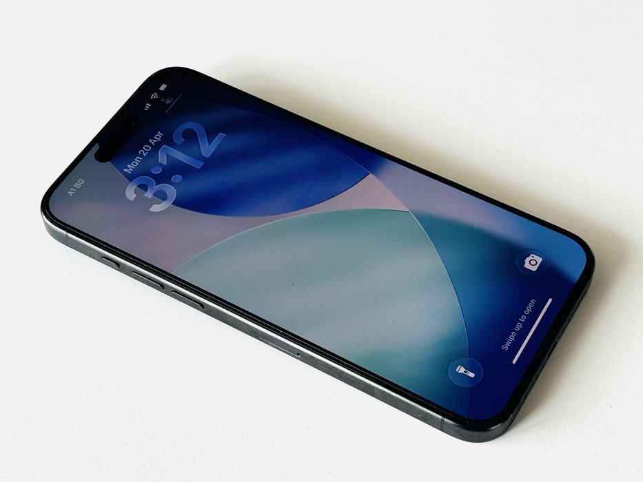 Iphone 15 Pro Max 1TB Black Titanium 100% Батерия! Гаранция 6 месеца