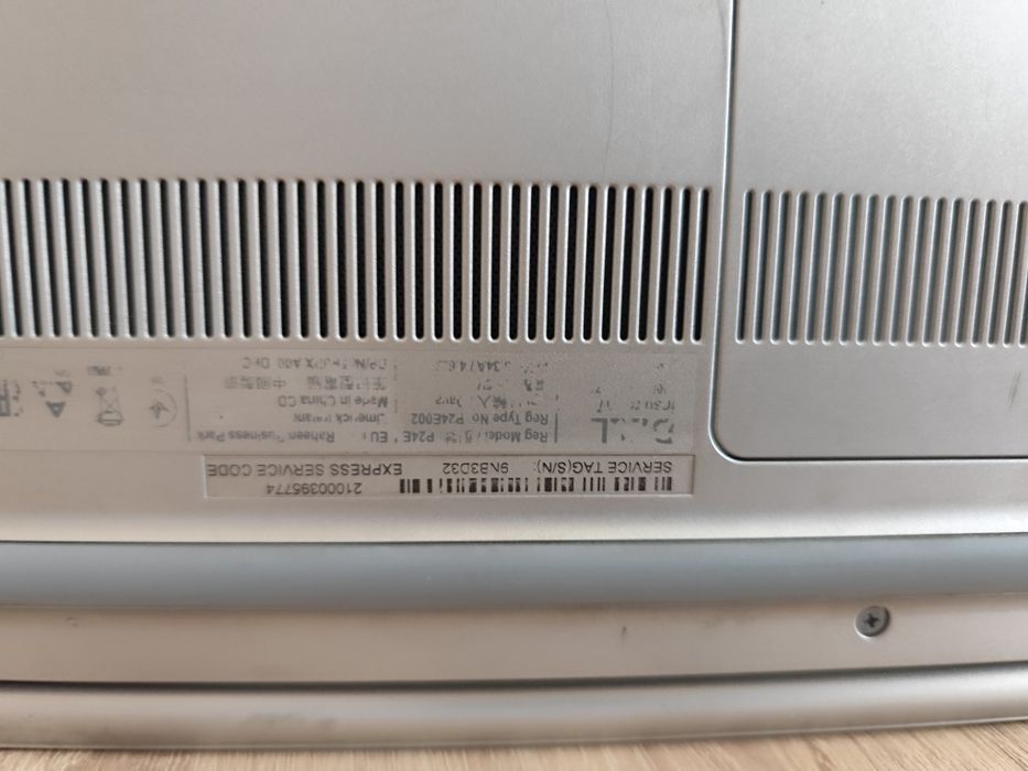 Dell Inspiron 17 7000 Series 7746