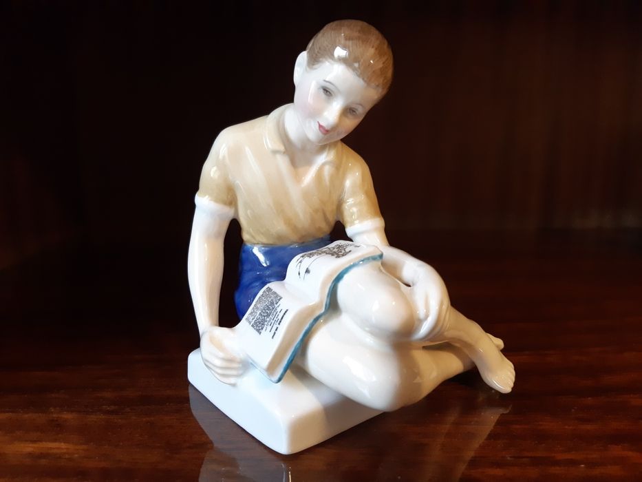 Фарфоровые статуэтки Royal Doulton и Royal Worcester