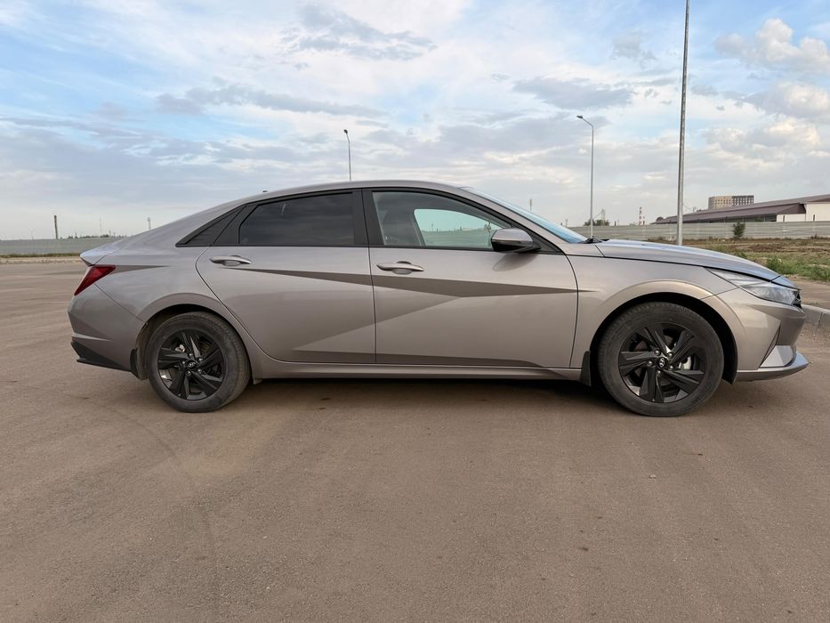 Продам Hyundai Elantra