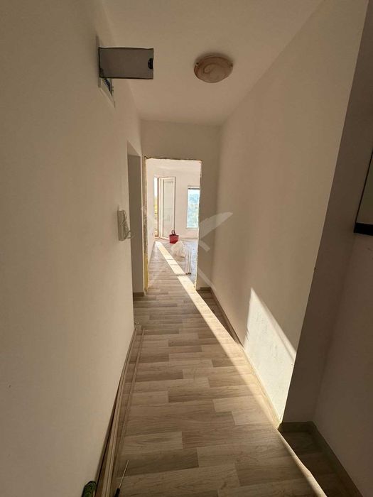 Продава се Тристаен апартамент в Несебър - 97 кв.м за 1135 €/кв.м - Снимка #2