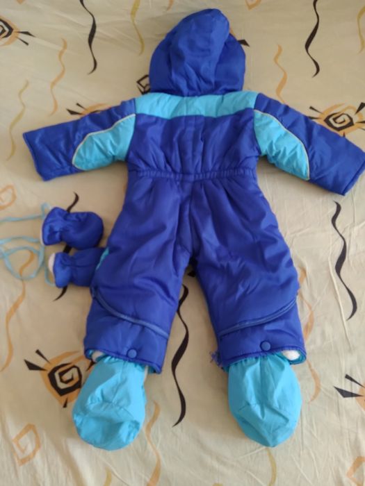 Продам детский комбинезон