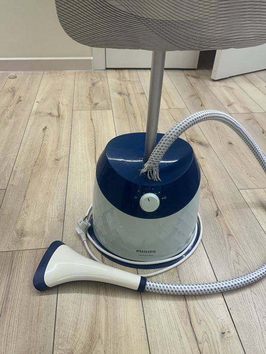 Паровой утюг Philips EasyTouch Plus