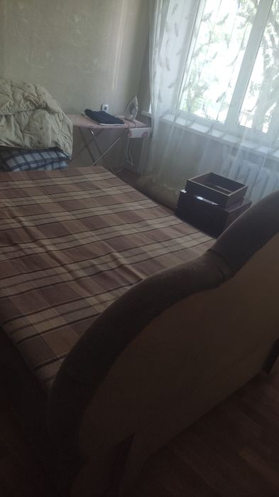 Кровать отдам даром!