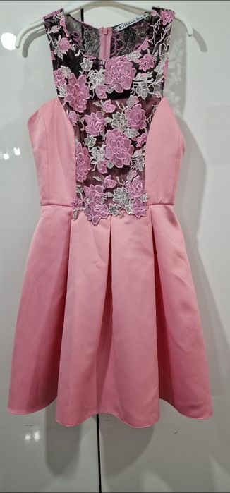 Rochie de ocazie deosebita