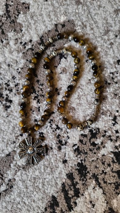 Лот от колиета със гривни