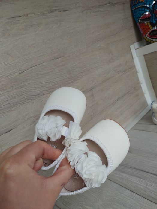 Бебешки балетки HM 16/17 номер