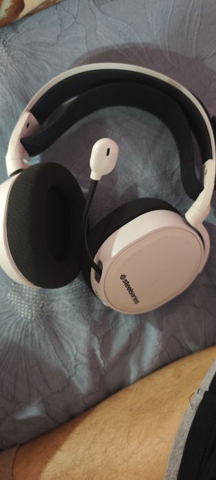 Продам игровые наушники