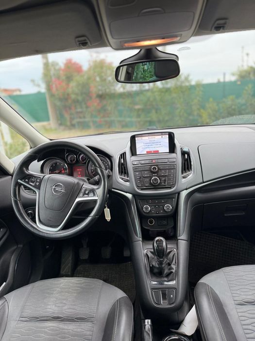 Opel Zafira Benzina + Gaz