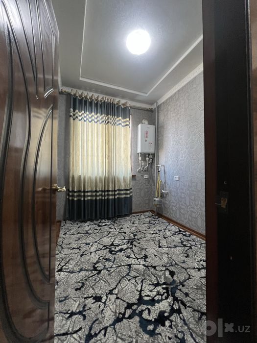 Бухоро шахарда квартира сотилади